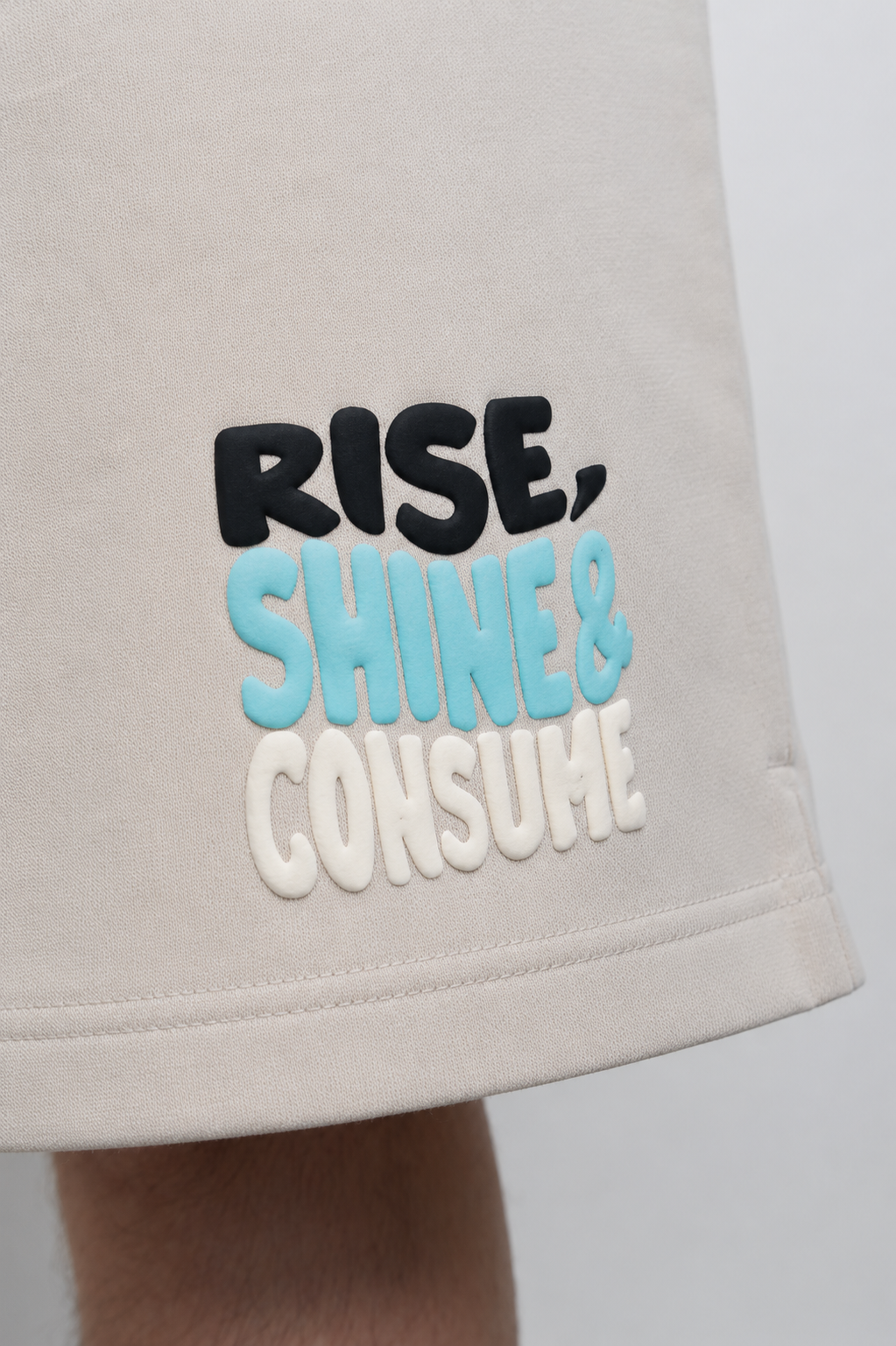 GREY RISE SHORTS