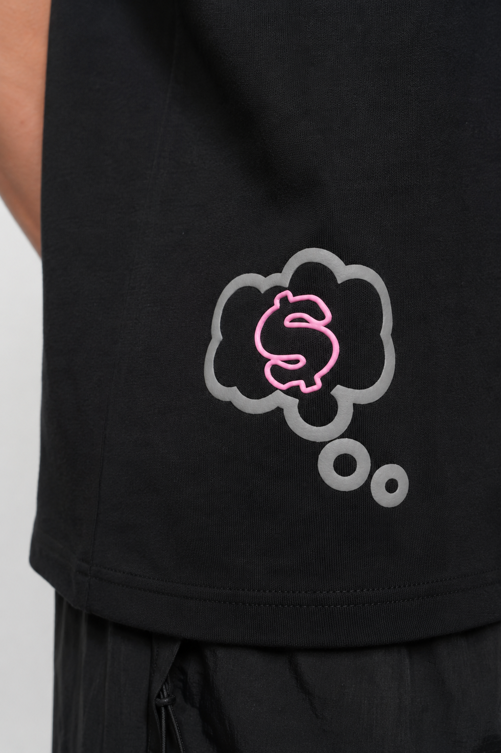 BLACK PINK RISE TEE