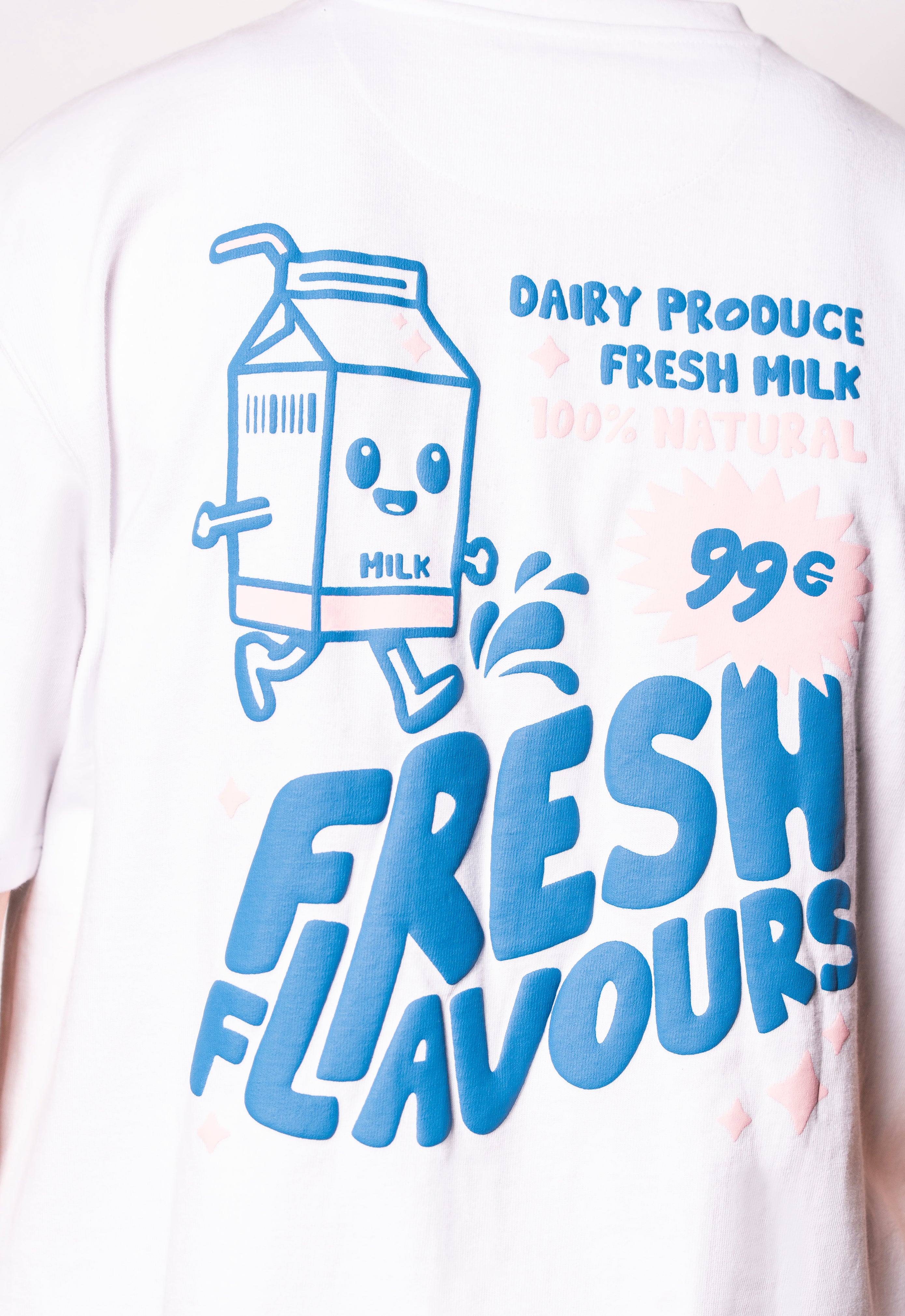 WHITE MILK TEE