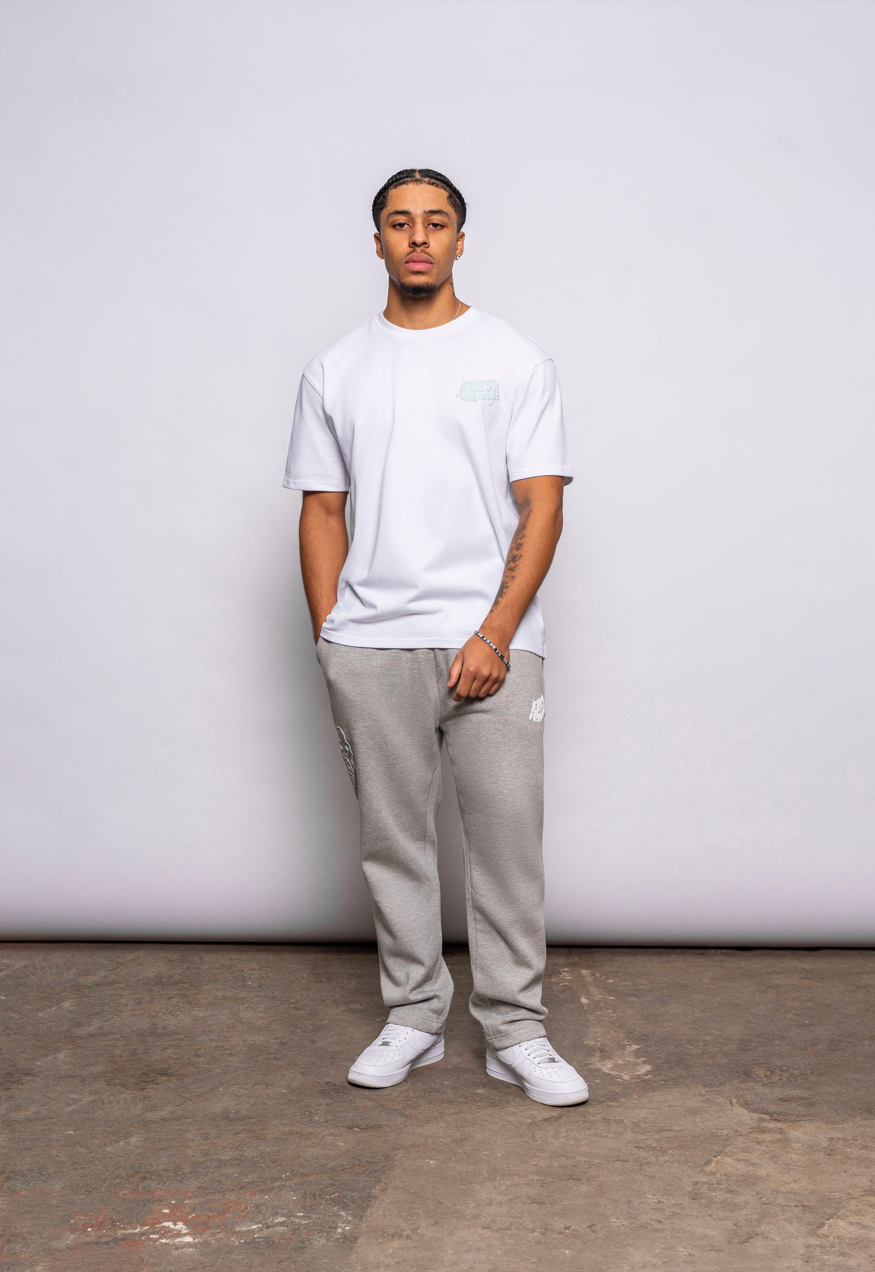 WHITE FRESH FLAVOURS TEE