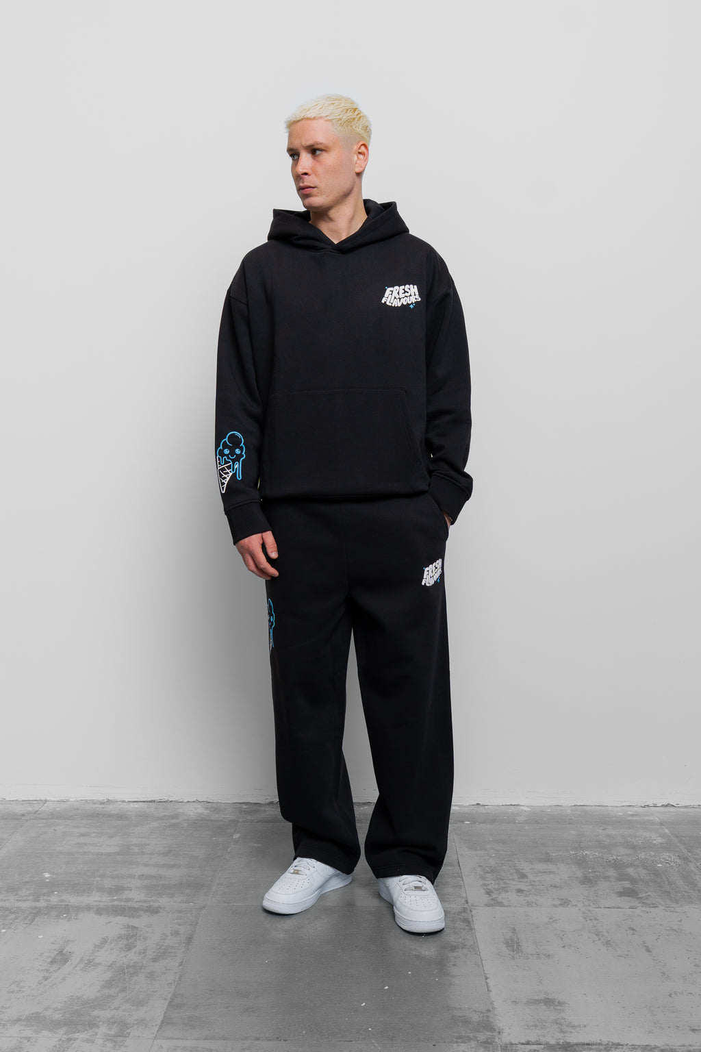 BLACK FRESH FLAVOURS JOGGER