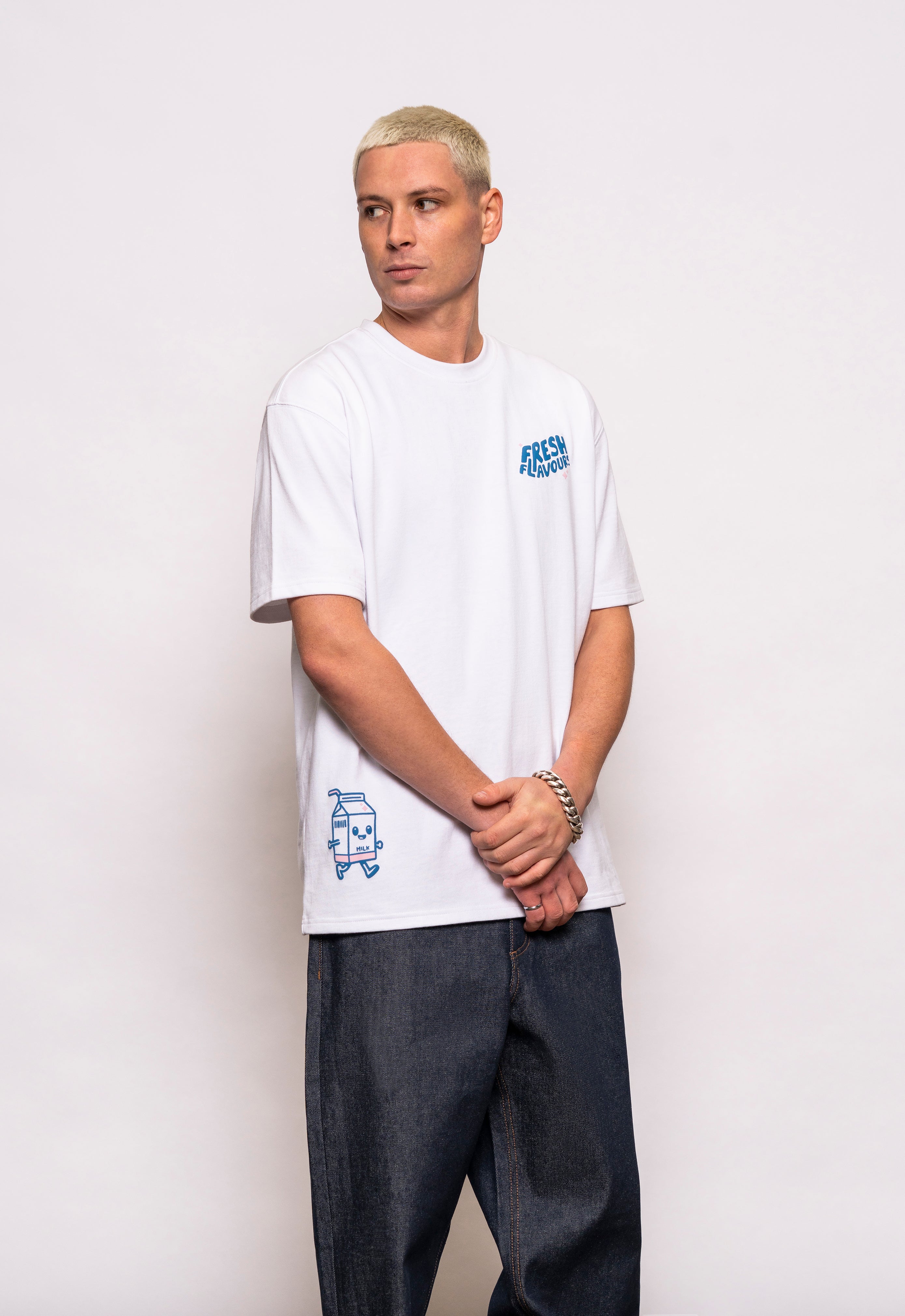 WHITE MILK TEE