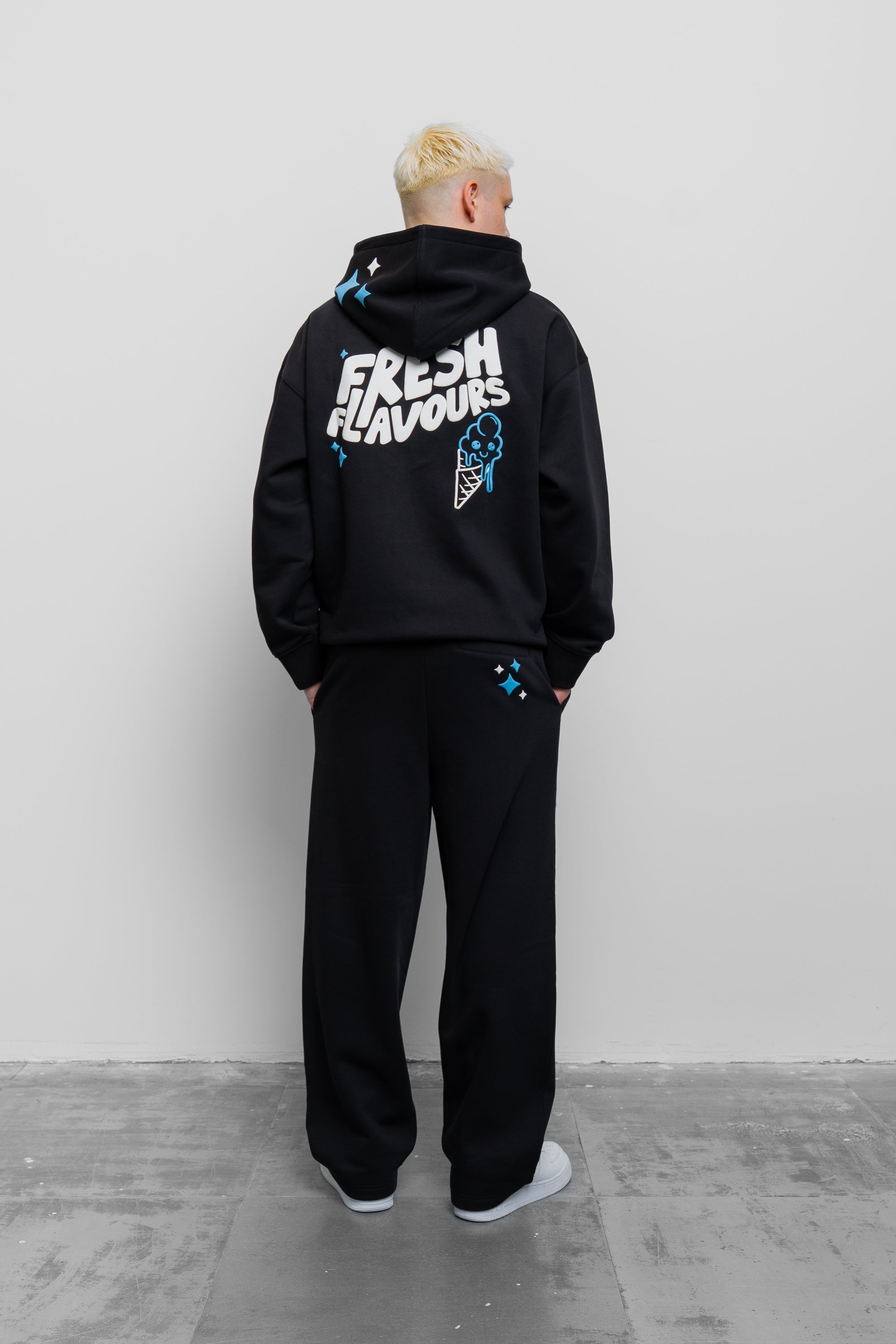 BLACK FRESH FLAVOURS JOGGER