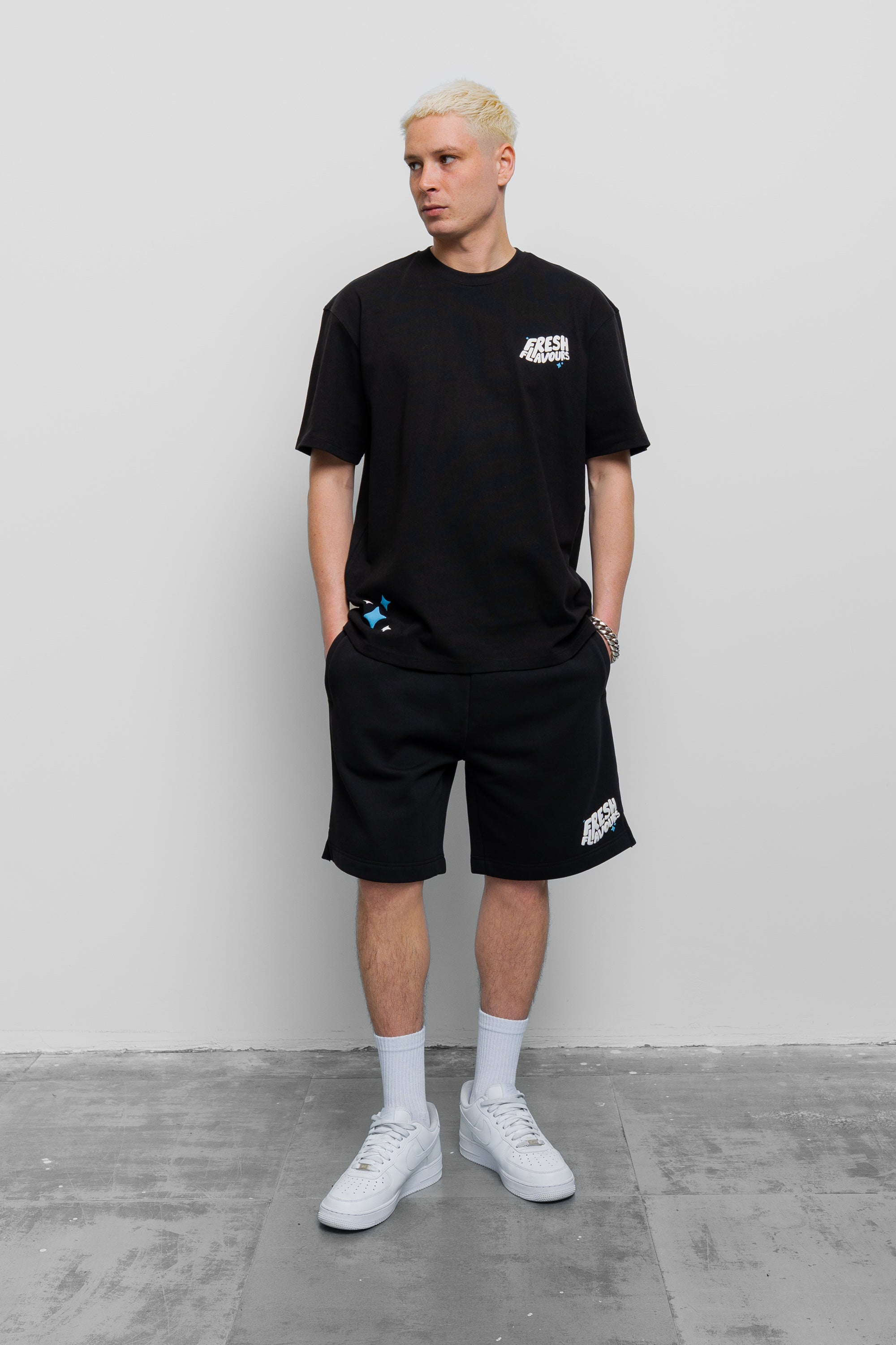 BLACK FRESH FLAVOURS TEE