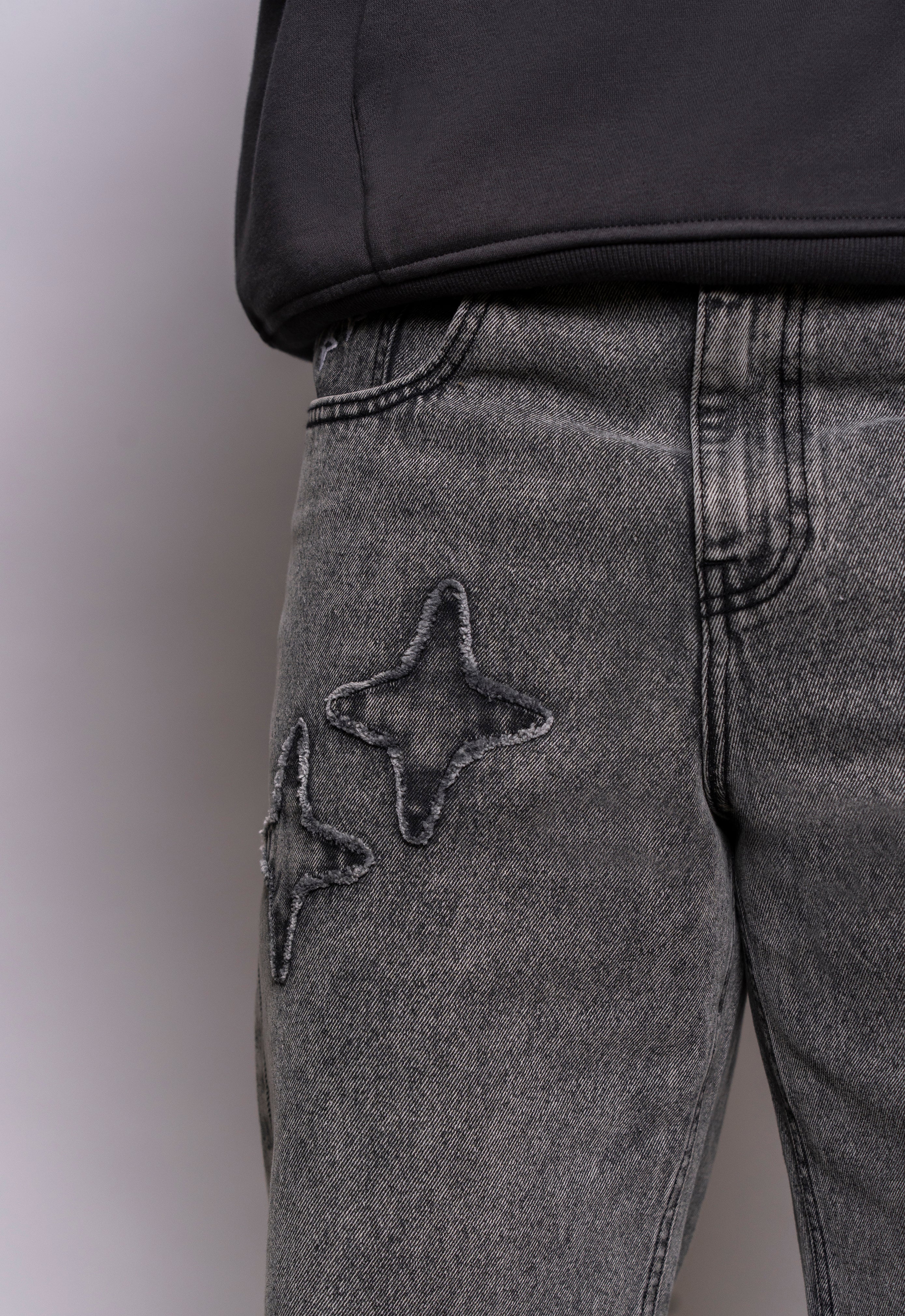 GREY STAR APPLIQUE JEAN