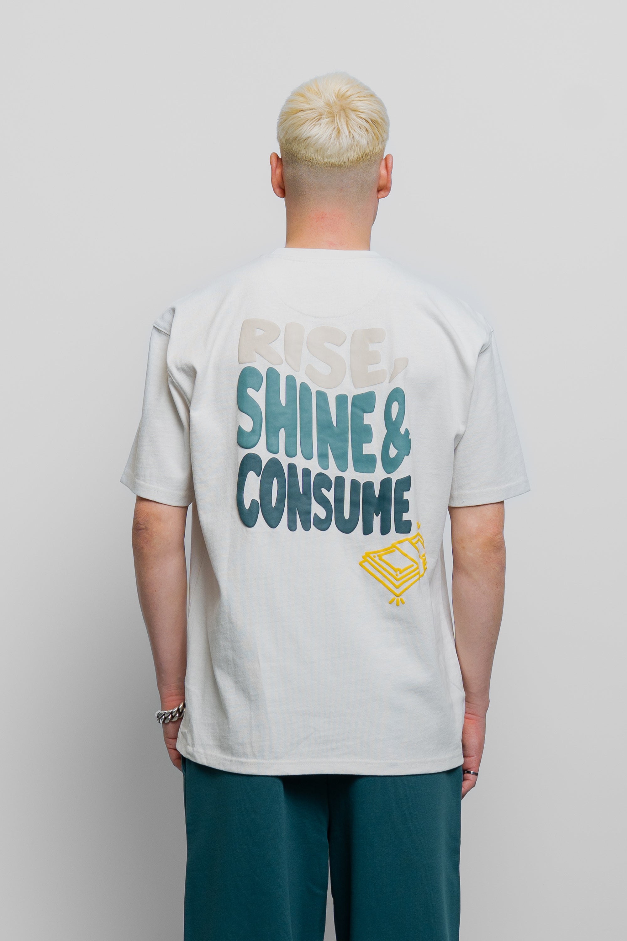 ECRU RISE TEE