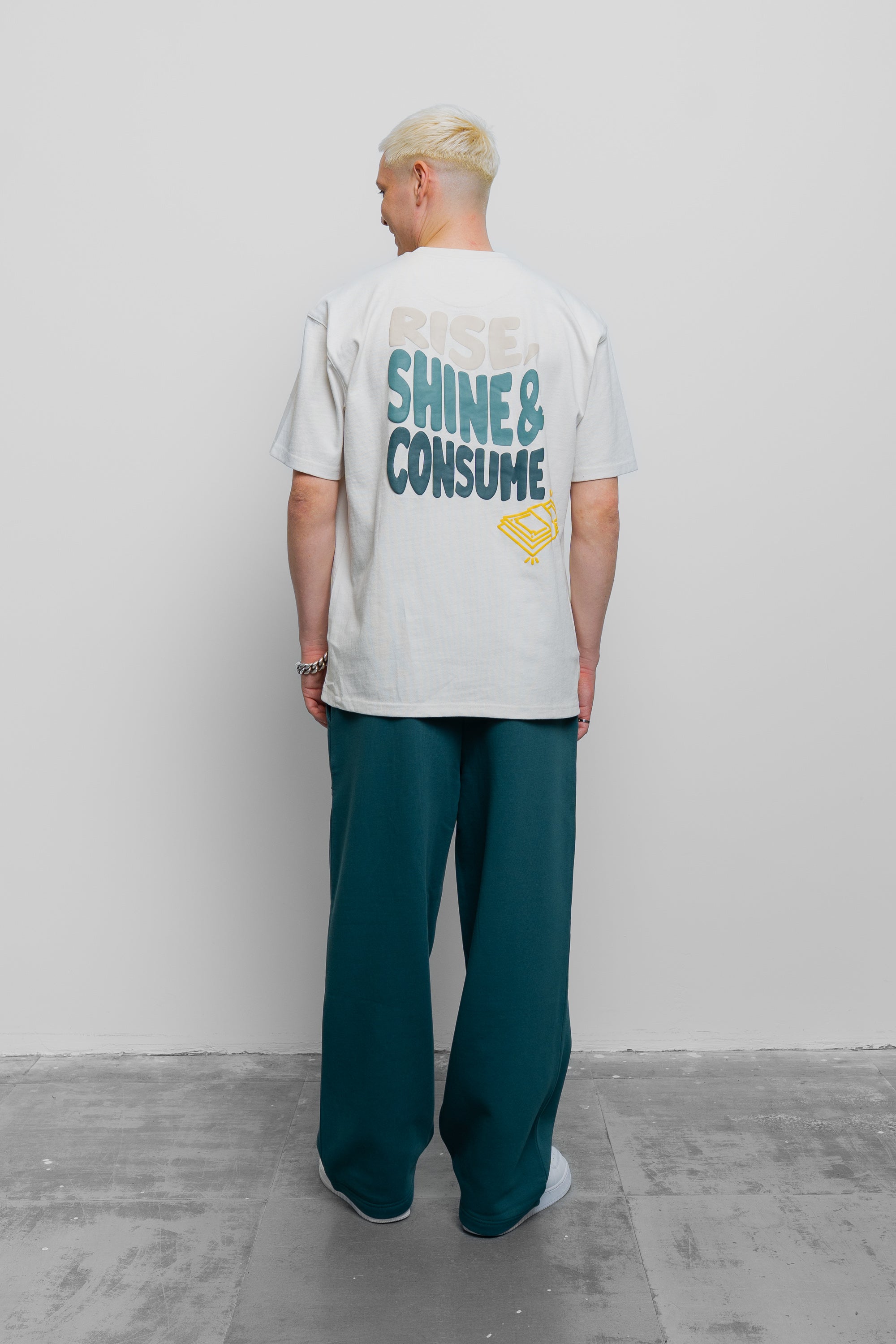 ECRU RISE TEE