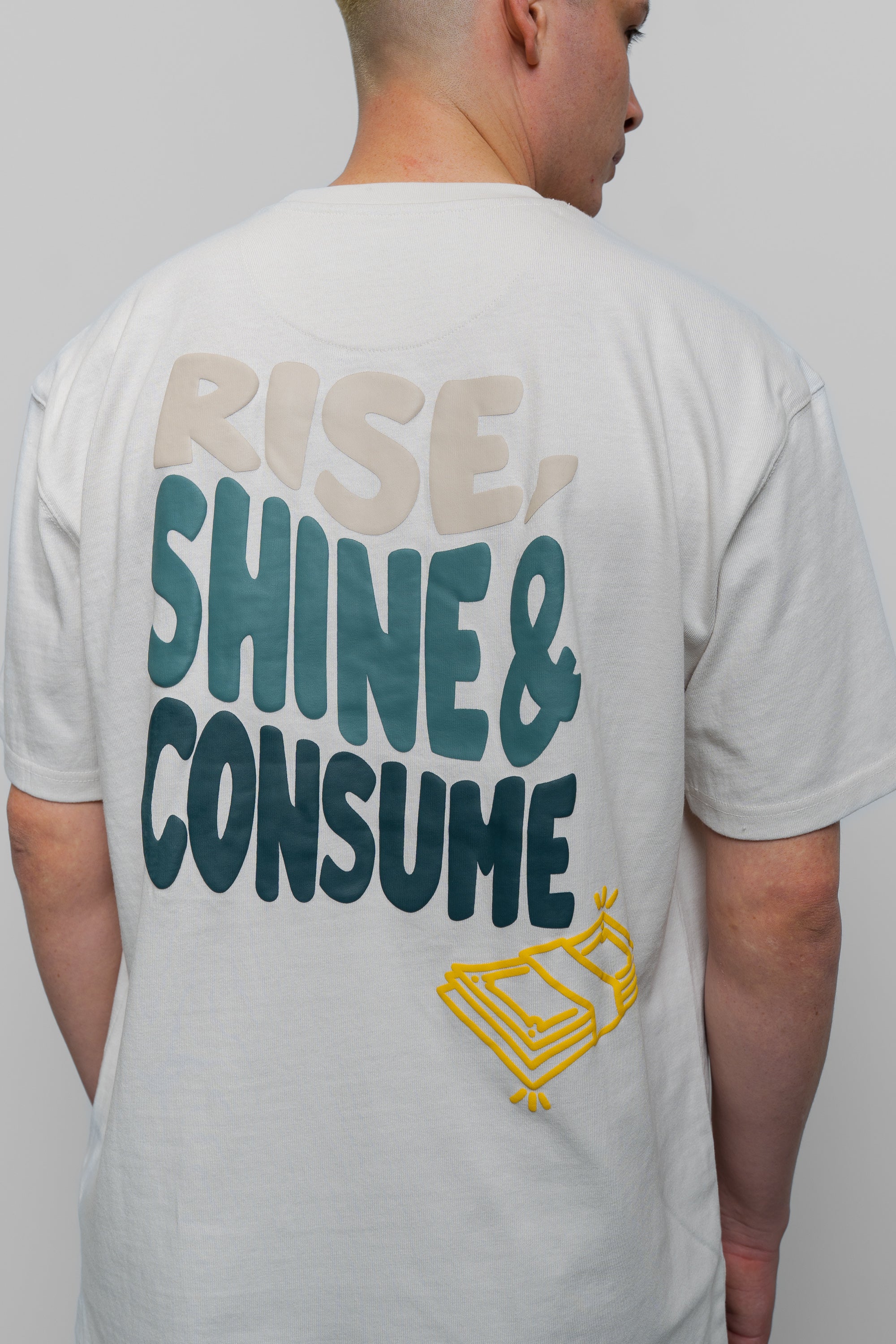ECRU RISE TEE