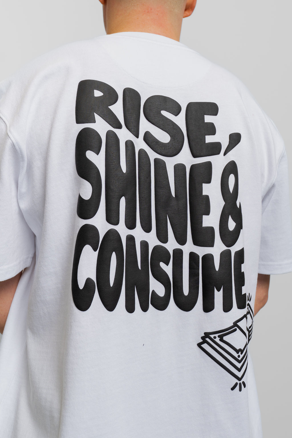 WHITE RISE TEE