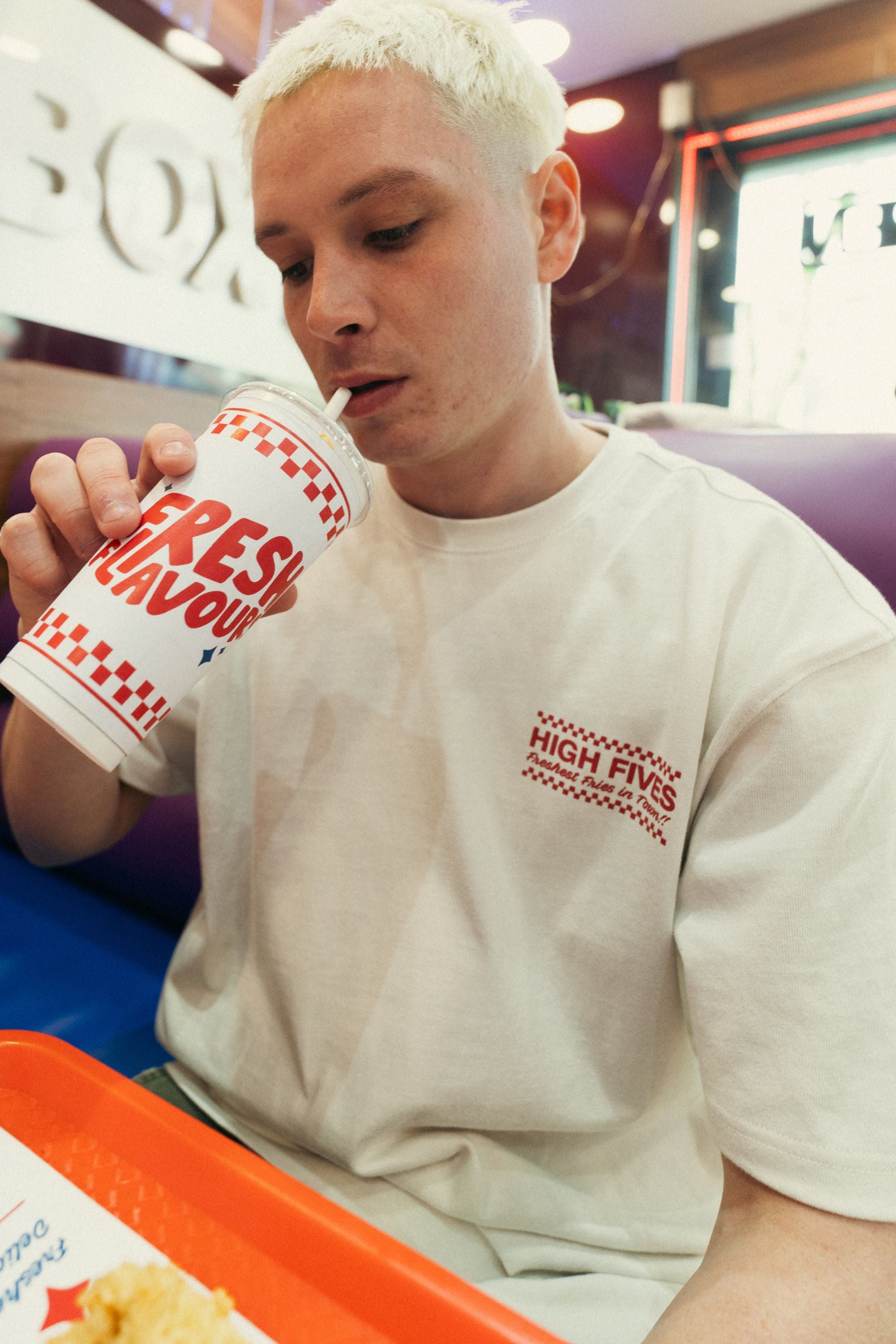 HIGH FIVES TEE